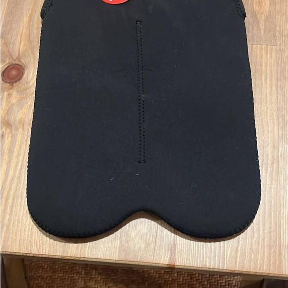 BUILT Black Neoprene Wine Tote - Picture 3 of 6